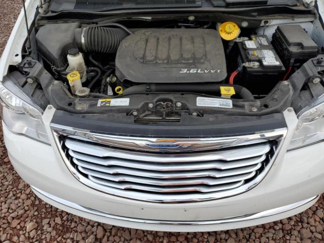 Photo 12 from auction – 2014 CHRYSLER TOWN & COU with VIN 2C4RC1BG4ER439956