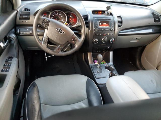 Photo 8 from auction – 2013 KIA SORENTO LX with VIN 5XYKTDA20DG385602