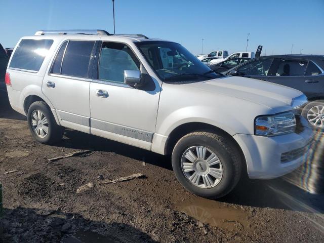 Photo 4 from auction – 2011 LINCOLN NAVIGATOR with VIN 5LMJJ2J56BEJ08466