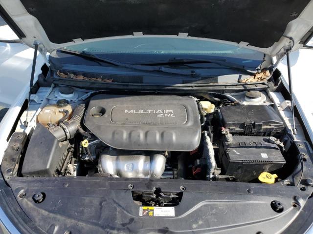 Photo 11 from auction – 2015 CHRYSLER 200 LIMITE with VIN 1C3CCCAB5FN756462