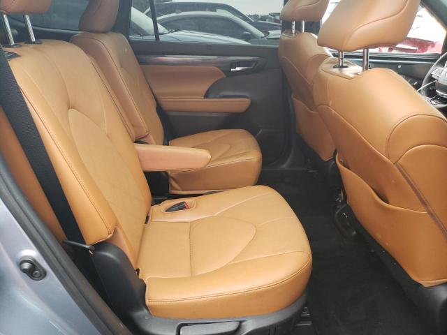 Photo 11 from auction – 2021 TOYOTA HIGHLANDER with VIN 5TDFZRAH7MS089237