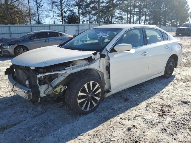 NISSAN ALTIMA 2.5 2015 with VIN 1N4AL3AP2FC152447 - Photo from auction