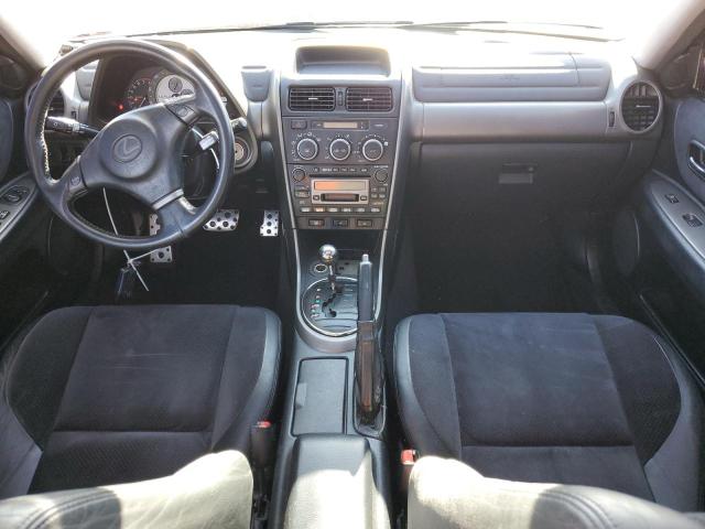 Photo 8 from auction – 2001 LEXUS IS 300 with VIN JTHBD182010027837