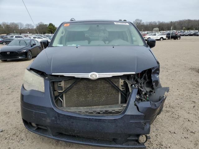 Photo 5 from auction – 2010 CHRYSLER TOWN & COU with VIN 2A4RR5DX8AR382135