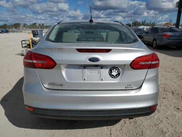 Photo 6 from auction – 2017 FORD FOCUS SE with VIN 1FADP3FEXHL262464