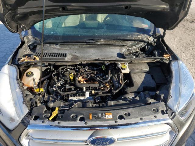 Photo 11 from auction – 2019 FORD ESCAPE SE with VIN 1FMCU9GDXKUB33385