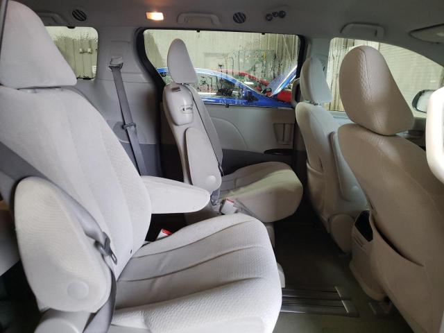 Photo 10 from auction – 2011 TOYOTA SIENNA LE with VIN 5TDKK3DC9BS152870