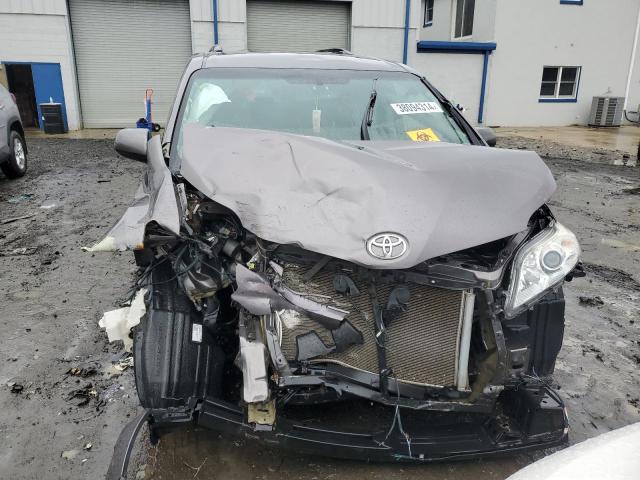 Photo 5 from auction – 2016 TOYOTA SIENNA LE with VIN 5TDKK3DC6GS765424
