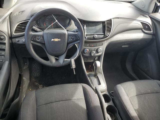 Photo 8 from auction – 2017 CHEVROLET TRAX 1LT with VIN 3GNCJPSB8HL145049