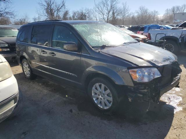 Photo 4 from auction – 2016 CHRYSLER TOWN & COU with VIN 2C4RC1BG8GR205175