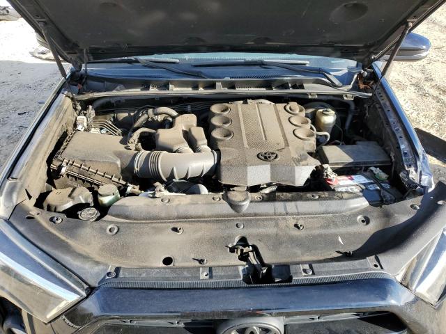 Photo 12 from auction – 2018 TOYOTA 4RUNNER SR with VIN JTEZU5JR4J5183635