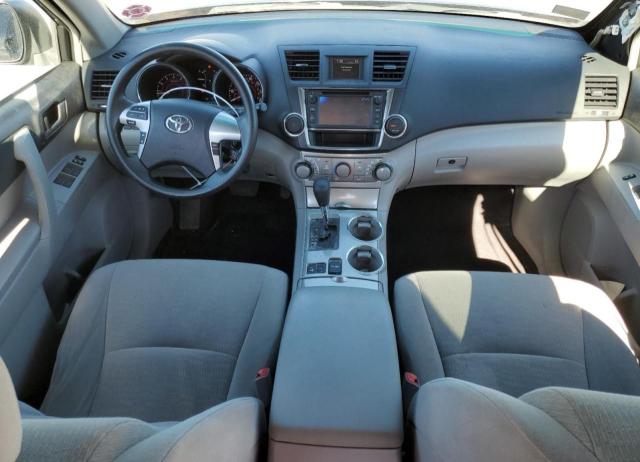 Photo 8 from auction – 2013 TOYOTA HIGHLANDER with VIN 5TDBK3EH0DS270769
