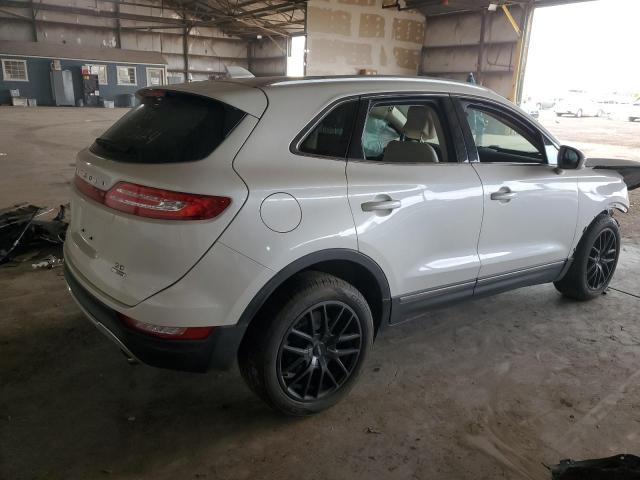 Photo 3 from auction – 2015 LINCOLN MKC with VIN 5LMCJ1A90FUJ46101