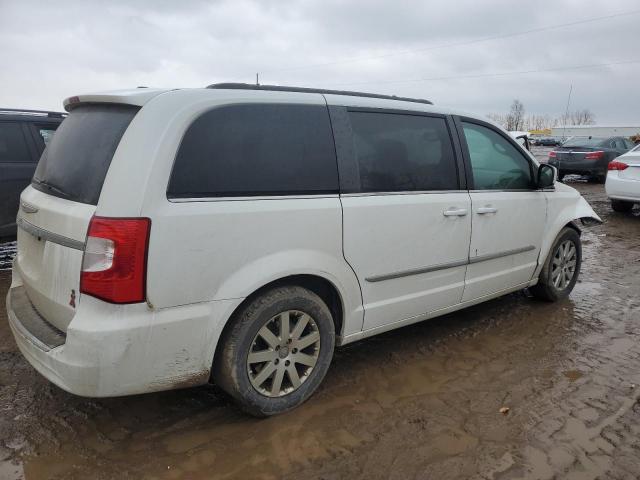 Photo 3 from auction – 2016 CHRYSLER TOWN & COU with VIN 2C4RC1BG5GR229823