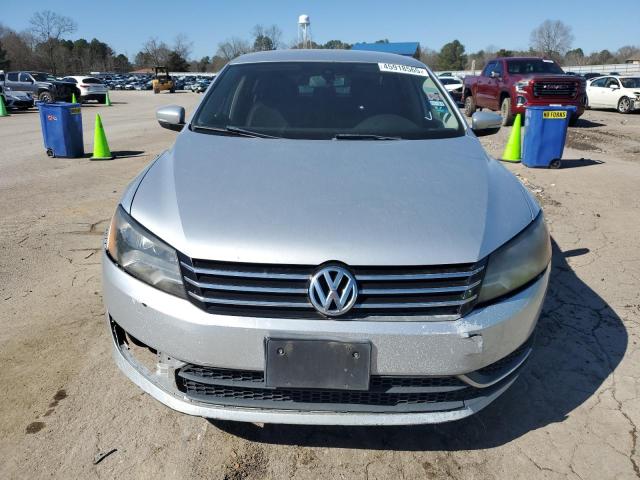 Photo 5 from auction – 2015 VOLKSWAGEN PASSAT S with VIN 1VWAS7A30FC066374