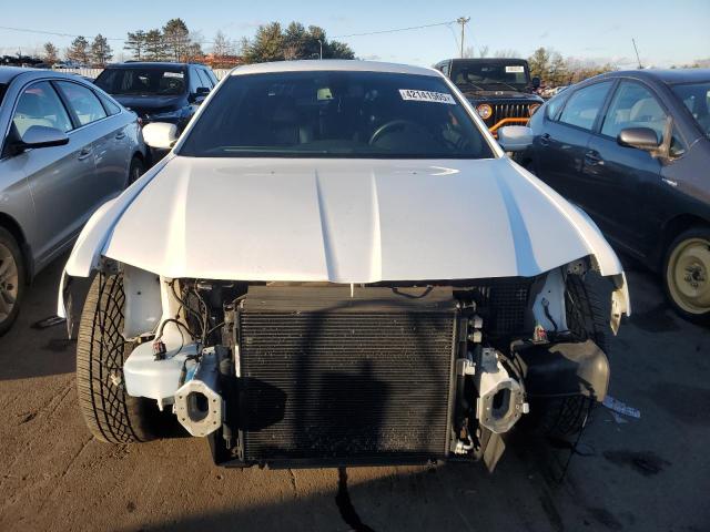 Photo 5 from auction – 2018 CHRYSLER 300 S with VIN 2C3CCAGG9JH165544
