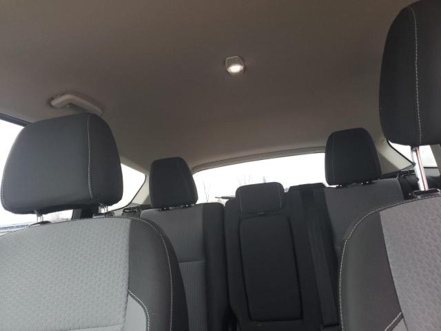 Photo 10 from auction – 2017 FORD ESCAPE SE with VIN 1FMCU0GD0HUE93060
