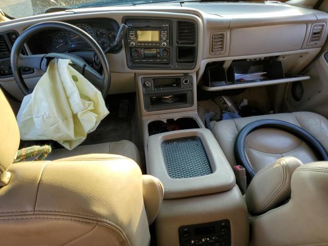 Photo 8 from auction – 2003 CHEVROLET SUBURBAN K with VIN 3GNFK16Z93G119835