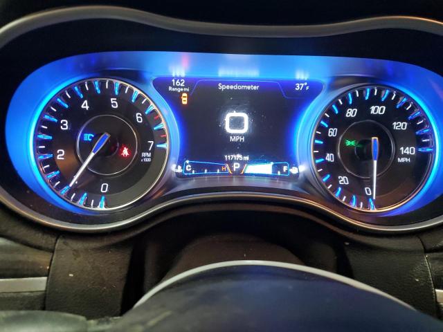 Photo 9 from auction – 2016 CHRYSLER 300 LIMITE with VIN 2C3CCAAG3GH206610