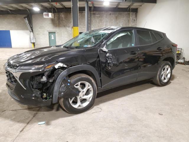 CHEVROLET TRAX LS 2025 with VIN KL77LFEP0SC000481 - Photo from auction