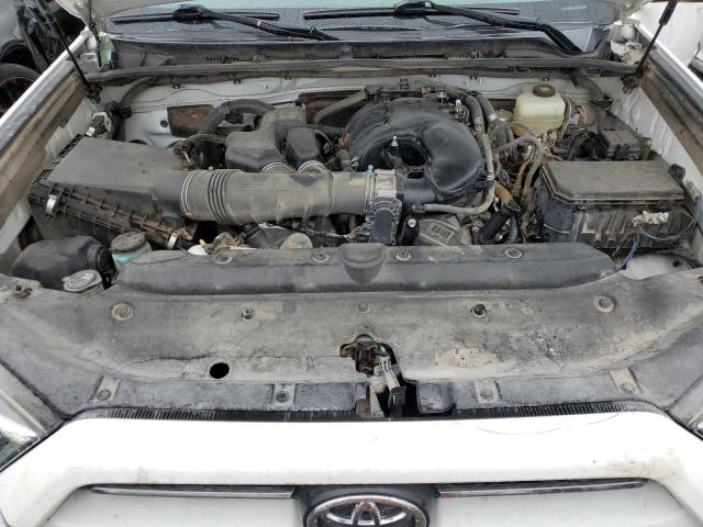 Photo 12 from auction – 2020 TOYOTA 4RUNNER SR with VIN JTEBU5JR0L5773058