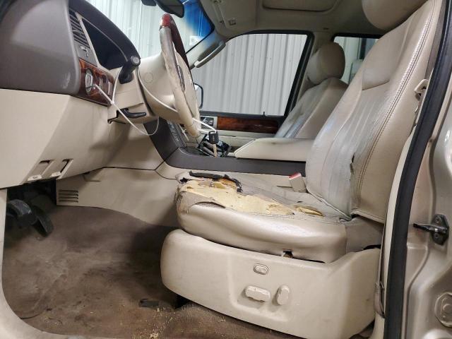 Photo 7 from auction – 2004 LINCOLN NAVIGATOR with VIN 5LMFU27R04LJ10106
