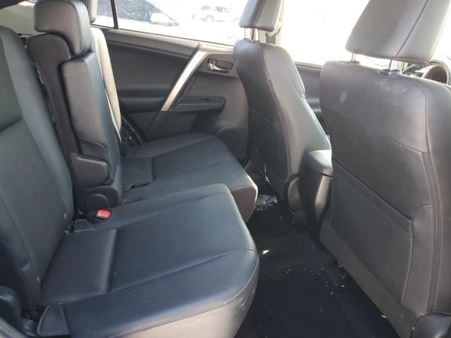 Photo 11 from auction – 2015 TOYOTA RAV4 LIMIT with VIN JTMDFREV0FD159904