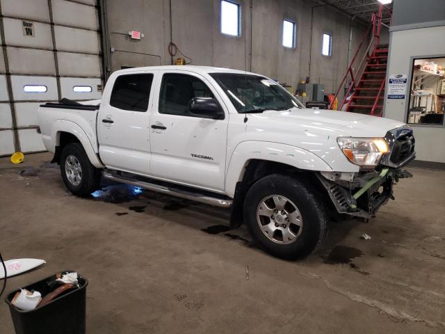 Photo 4 from auction – 2013 TOYOTA TACOMA DOU with VIN 3TMLU4ENXDM129086