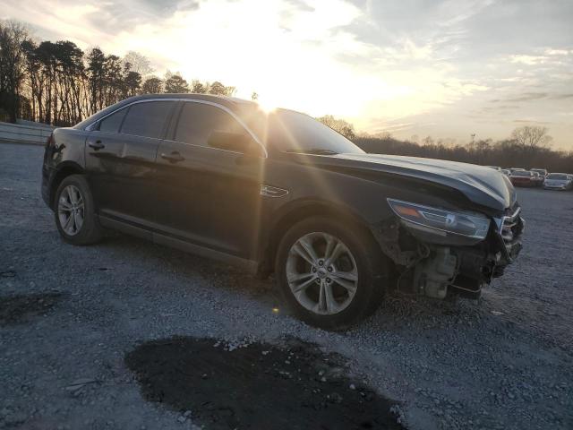 Foto 4 de la subasta – 2017 FORD TAURUS SE con VIN 1FAHP2D82HG113354