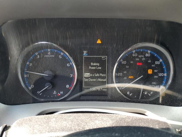 Photo 9 from auction – 2017 TOYOTA RAV4 LIMIT with VIN 2T3DFREV5HW692210