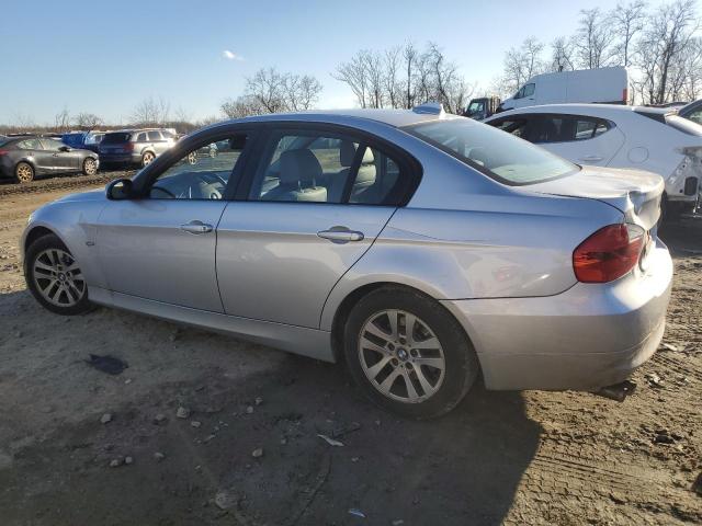 Photo 2 from auction – 2006 BMW 325 XI with VIN WBAVD13556KV13231