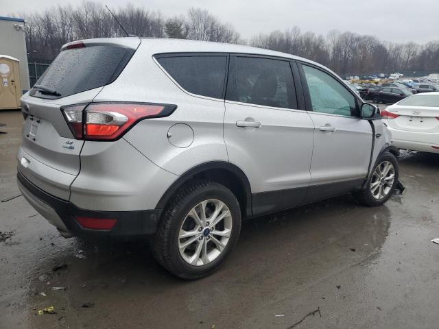 Photo 3 from auction – 2017 FORD ESCAPE SE with VIN 1FMCU9GD1HUD33970