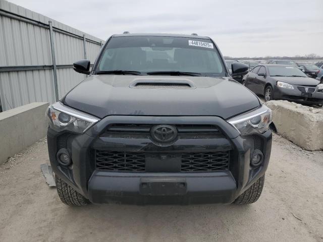 Photo 5 from auction – 2024 TOYOTA 4RUNNER SR with VIN JTERU5JR3R6284610