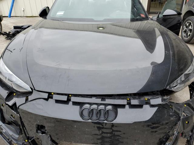 Снимка 11 от търг – 2024 AUDI E-TRON GT с VIN WAUCJBFW6R7001964