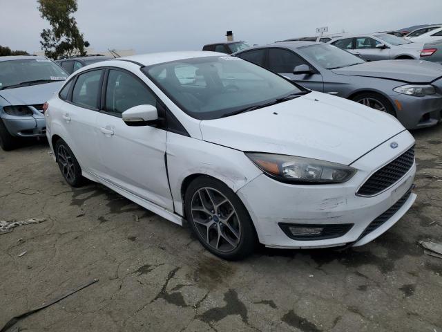 Photo 4 from auction – 2016 FORD FOCUS SE with VIN 1FADP3F29GL396001
