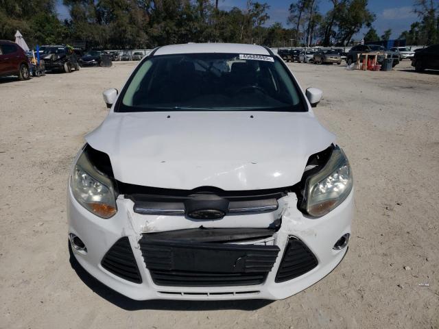 Photo 5 from auction – 2013 FORD FOCUS SE with VIN 1FADP3K20DL152979