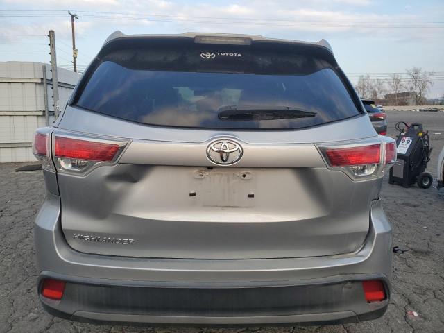 Photo 6 from auction – 2016 TOYOTA HIGHLANDER with VIN 5TDZARFH5GS018989