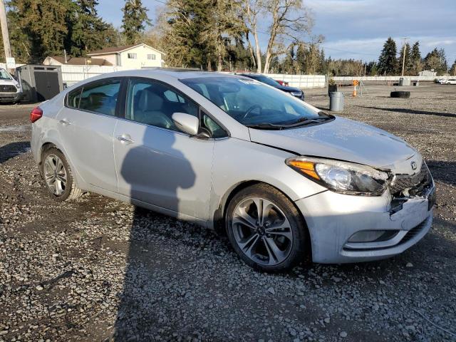 Photo 4 from auction – 2016 KIA FORTE EX with VIN KNAFZ4A85G5556469