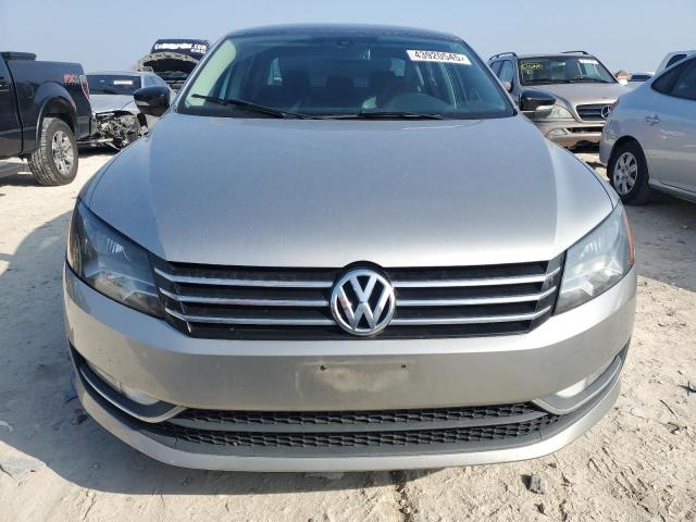 Photo 5 from auction – 2014 VOLKSWAGEN PASSAT SE with VIN 1VWBS7A35EC098286