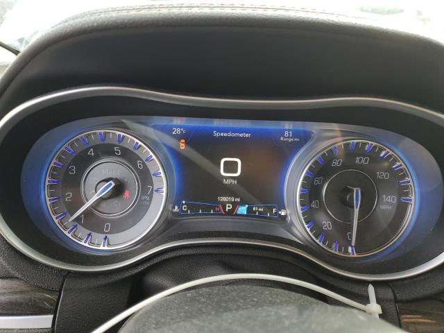 Photo 9 from auction – 2015 CHRYSLER 300 LIMITE with VIN 2C3CCAAG0FH876100