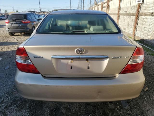 Photo 6 from auction – 2004 TOYOTA CAMRY LE with VIN 4T1BE32K04U805985