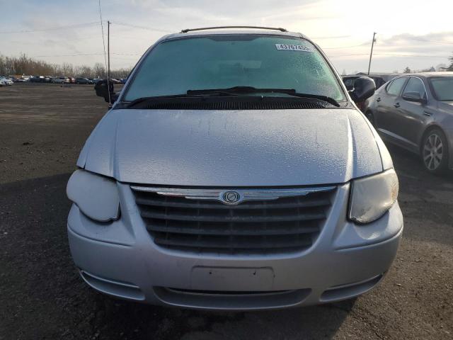 Photo 5 from auction – 2007 CHRYSLER TOWN & COU with VIN 2A4GP54LX7R236225