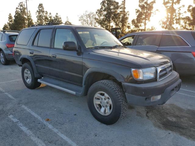 Photo 4 from auction – 1999 TOYOTA 4RUNNER SR with VIN JT3GN86RXX0128376