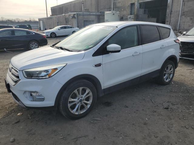 FORD ESCAPE SE 2017 with VIN 1FMCU9GD1HUD33385 - Photo from auction