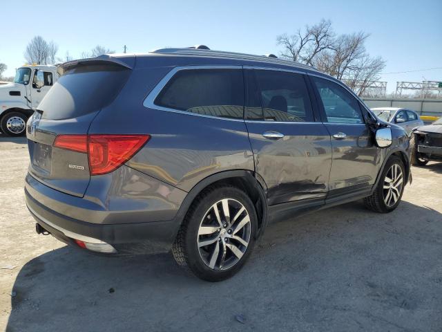 Photo 3 from auction – 2017 HONDA PILOT TOUR with VIN 5FNYF5H90HB034695