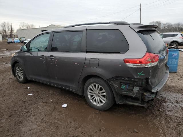 Photo 2 from auction – 2013 TOYOTA SIENNA XLE with VIN 5TDYK3DC0DS281092