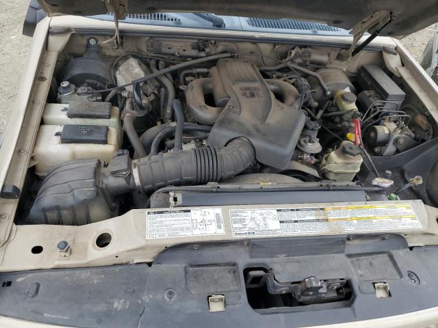 Photo 11 from auction – 2000 FORD EXPLORER S with VIN 1FMCU70E7YUA24253