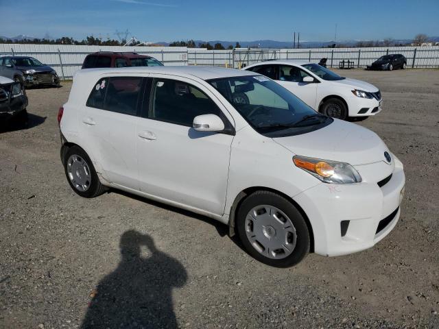 Photo 4 from auction – 2012 TOYOTA SCION XD with VIN JTKKU4B46C1027926
