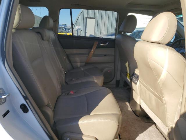 Photo 11 from auction – 2008 TOYOTA HIGHLANDER with VIN JTEEW44A882001665