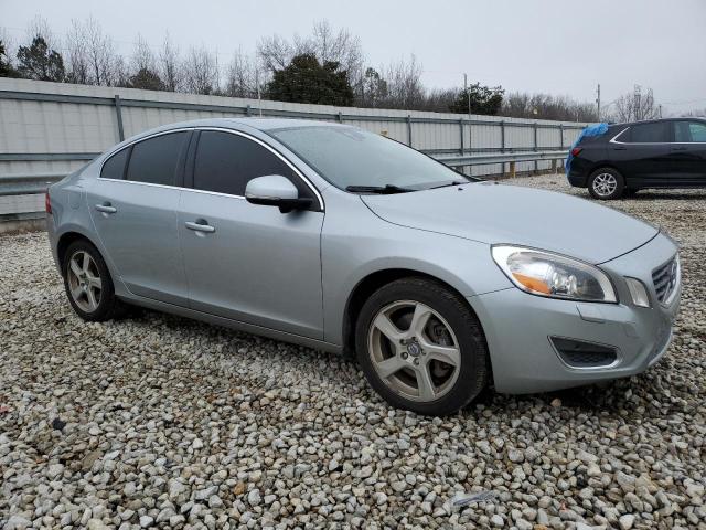 Photo 4 from auction – 2013 VOLVO S60 T5 with VIN YV1612FS0D2200375